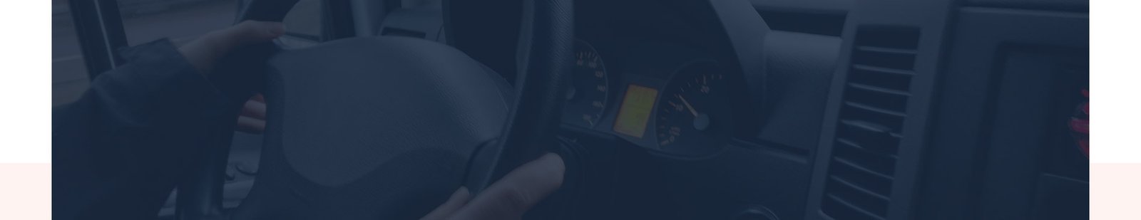 manos sobre el volante